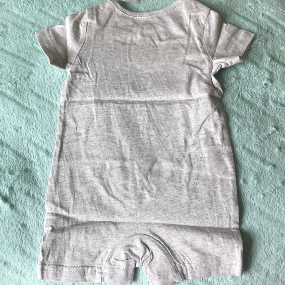 NWT Infants Short Sleeve Romper 3-6 Months - Picture 6 of 7
